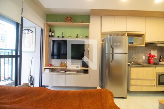 Studio de kitnet/studio à venda com 1 quarto, 25m² em Campo Belo, São Paulo