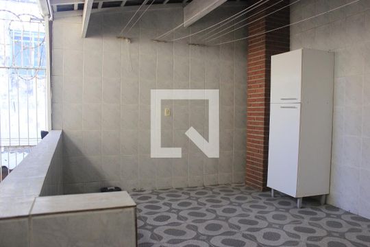 Área de Serviço de casa para alugar com 3 quartos, 213m² em Jardim Bom Clima, Guarulhos