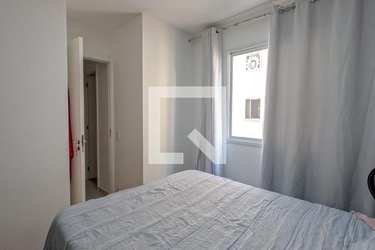 Quarto 1 de apartamento para alugar com 2 quartos, 33m² em Piqueri, São Paulo