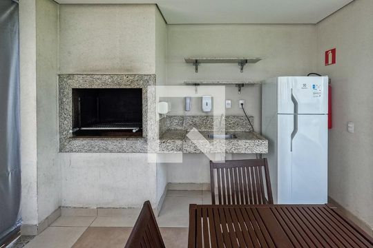 Área comum de apartamento para alugar com 2 quartos, 33m² em Piqueri, São Paulo