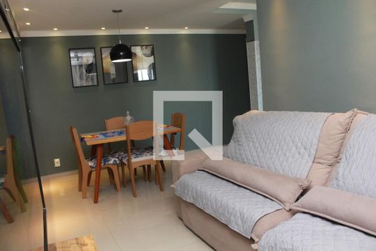 Sala de apartamento à venda com 2 quartos, 58m² em Cidade Satélite Íris, Campinas
