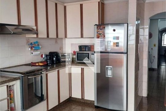 Casa à venda com 3 quartos, 215m² em Vila Oratorio, São Paulo