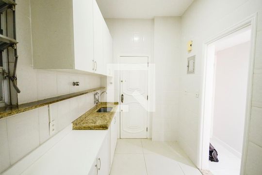 Cozinha de apartamento para alugar com 2 quartos, 95m² em Maracanã, Rio de Janeiro