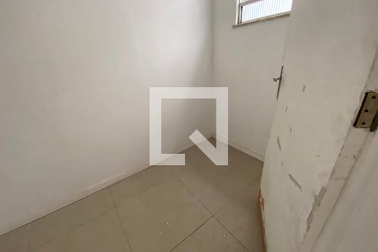 Quarto de Serviço de casa para alugar com 3 quartos, 73m² em Taquara, Rio de Janeiro