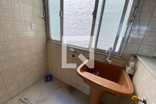 Área de Serviço de casa para alugar com 3 quartos, 73m² em Taquara, Rio de Janeiro