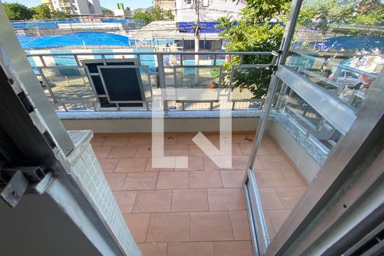 Varanda - Sala de casa para alugar com 3 quartos, 73m² em Taquara, Rio de Janeiro