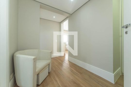 Corredor de apartamento para alugar com 3 quartos, 146m² em Brooklin, São Paulo