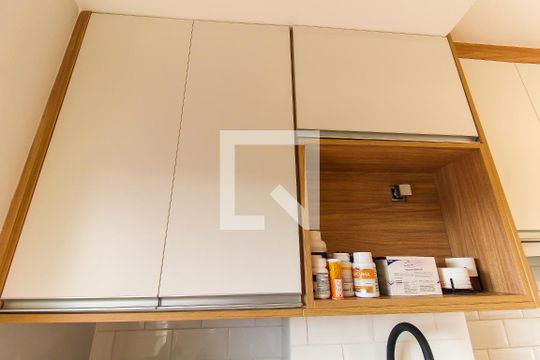 Cozinha e Área de Serviço de apartamento à venda com 2 quartos, 50m² em Itaquera, São Paulo