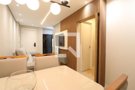 Sala de apartamento à venda com 3 quartos, 62m² em Parque Sao Domingos, São Paulo