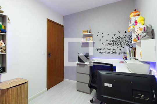 Quarto 2 de casa de condomínio para alugar com 2 quartos, 75m² em Itaquera, São Paulo