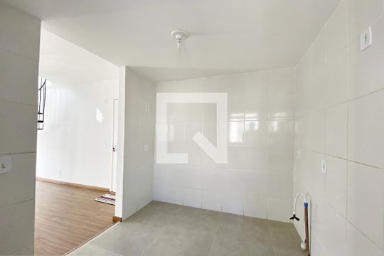 Cozinha de apartamento para alugar com 2 quartos, 58m² em Santos Dumont, São Leopoldo