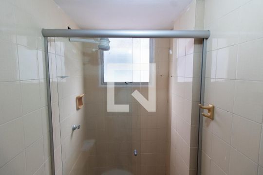 Banheiro de kitnet/studio à venda com 1 quarto, 37m² em Botafogo, Campinas