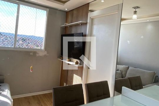 Sala de apartamento para alugar com 2 quartos, 34m² em Brasilândia, São Paulo