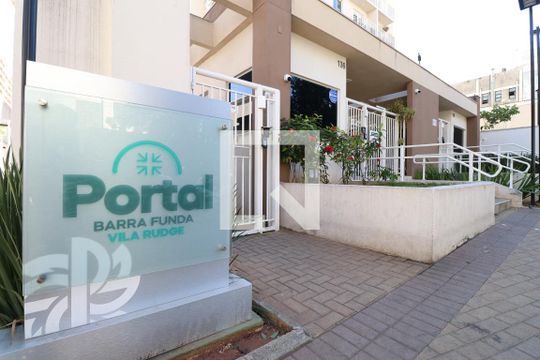 Fachada de apartamento para alugar com 2 quartos, 35m² em Barra Funda, São Paulo