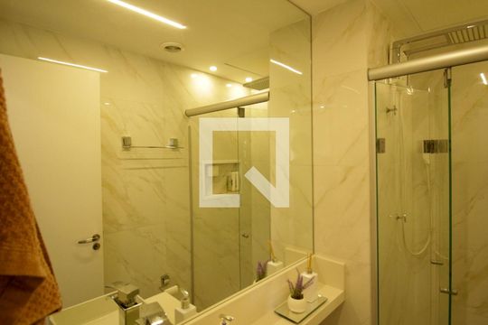 Banheiro de apartamento à venda com 1 quarto, 38m² em Vila Formosa, São Paulo