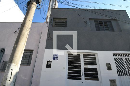 Fachada de casa para alugar com 2 quartos, 116m² em Bosque, Campinas