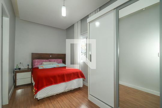 Quarto Suíte 2 de casa à venda com 2 quartos, 330m² em Santa Maria Goretti, Porto Alegre