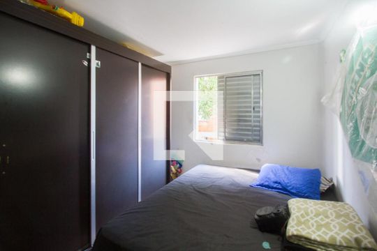 Quarto 1 de apartamento para alugar com 2 quartos, 50m² em Jardim Novo Santo Amaro, São Paulo