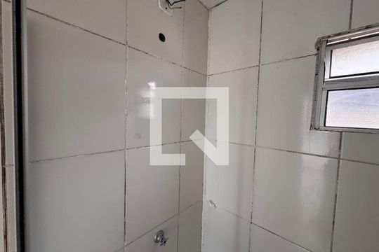 Banheiro de apartamento à venda com 3 quartos, 155m² em Santos Dumont, São Leopoldo