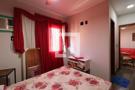 Suíte de apartamento para alugar com 1 quarto, 38m² em J. Santana, Ribeirão Preto