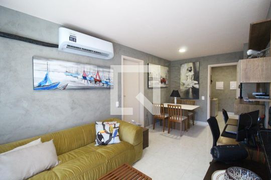 Sala de apartamento à venda com 2 quartos, 79m² em Camorim, Rio de Janeiro