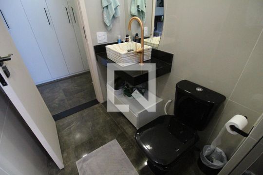 Banheiro da Suíte 2 de apartamento à venda com 2 quartos, 79m² em Camorim, Rio de Janeiro