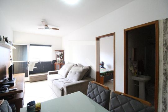 Sala de casa de condomínio à venda com 2 quartos, 51m² em Curicica, Rio de Janeiro