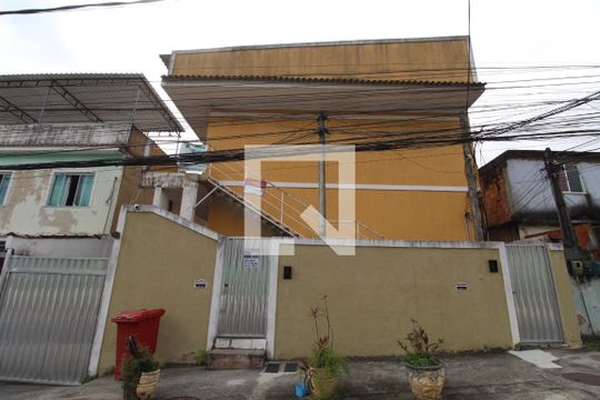 Fachada de casa de condomínio à venda com 2 quartos, 51m² em Curicica, Rio de Janeiro