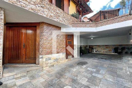Garagem de casa à venda com 4 quartos, 333m² em Havaí, Belo Horizonte