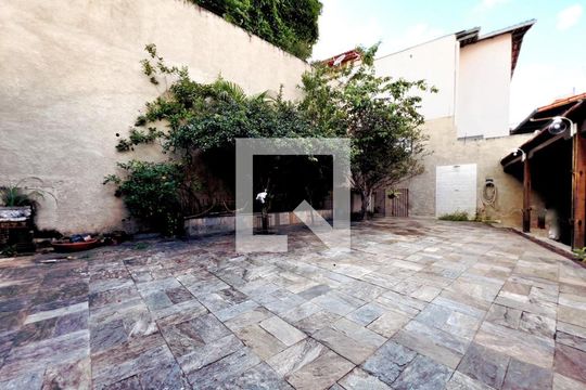 Área Externa de casa à venda com 4 quartos, 333m² em Havaí, Belo Horizonte