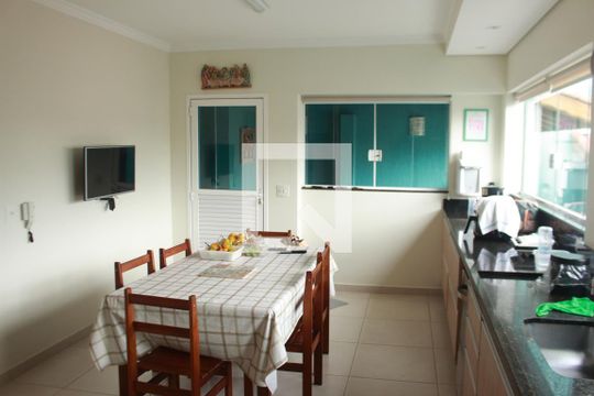 Cozinha de casa à venda com 4 quartos, 280m² em Água Fria, São Paulo