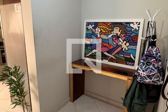 Hall de entrada de apartamento à venda com 3 quartos, 94m² em Jardim do Trevo, Campinas