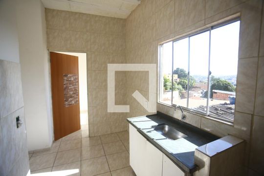 Cozinha de casa para alugar com 2 quartos, 30m² em Ventosa, Belo Horizonte