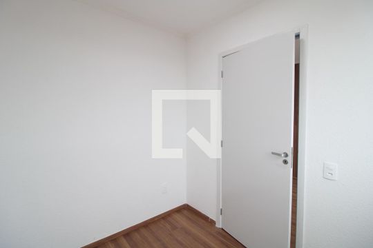 Apartamento para alugar com 2 quartos, 37m² em Veleiros, São Paulo