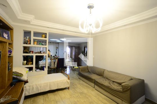 Sala de casa de condomínio para alugar com 3 quartos, 160m² em Vila Mariana, São Paulo