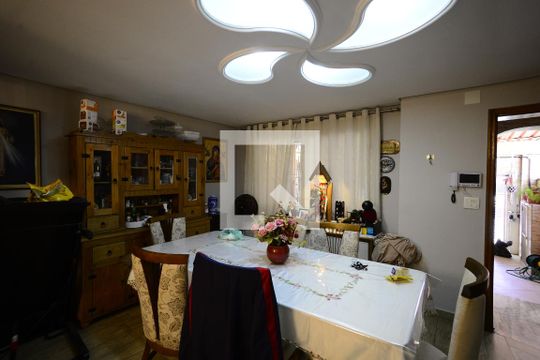 Sala de casa para alugar com 3 quartos, 205m² em Vila Mariana, São Paulo