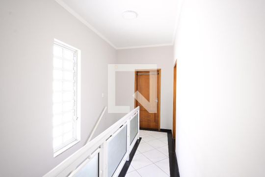 Corredor de casa de condomínio para alugar com 3 quartos, 160m² em Vila Mariana, São Paulo