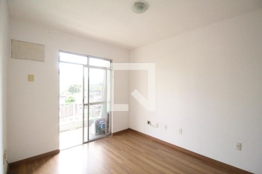 Sala de apartamento à venda com 3 quartos, 110m² em Taquara, Rio de Janeiro