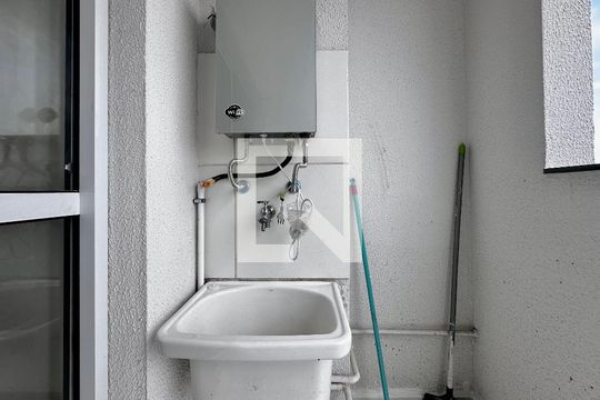 Área de Serviço de apartamento para alugar com 2 quartos, 36m² em Jardim Caravelas, São Paulo