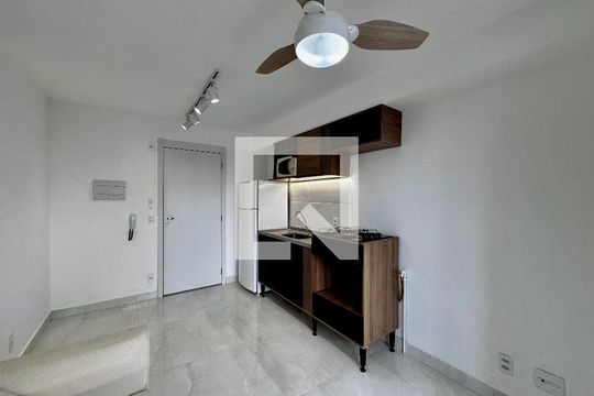 Sala de apartamento para alugar com 2 quartos, 36m² em Jardim Caravelas, São Paulo