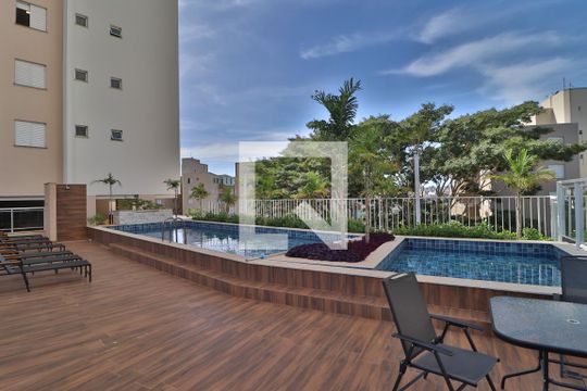 Área comum - Piscina de apartamento para alugar com 2 quartos, 70m² em Tubalina, Uberlândia