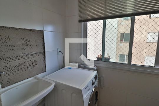 Área de Serviço de apartamento para alugar com 2 quartos, 70m² em Tubalina, Uberlândia
