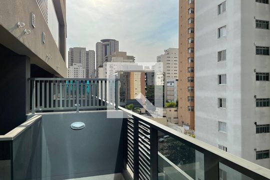 varanda de apartamento à venda com 1 quarto, 38m² em Itaim Bibi, São Paulo