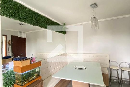 Sala de apartamento à venda com 2 quartos, 54m² em Jardim Vila Galvao, Guarulhos