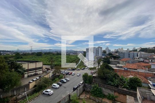 Quarto 1 vista de apartamento à venda com 2 quartos, 54m² em Jardim Vila Galvao, Guarulhos