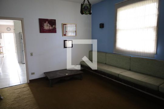 Sala de casa à venda com 3 quartos, 250m² em Jardim Guarapiranga, São Paulo