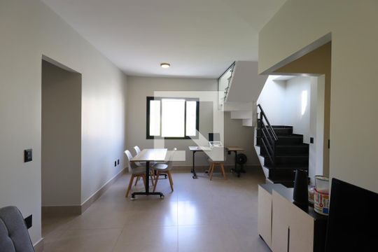 Sala de apartamento à venda com 2 quartos, 105m² em Parque Sao Vicente, Santo André