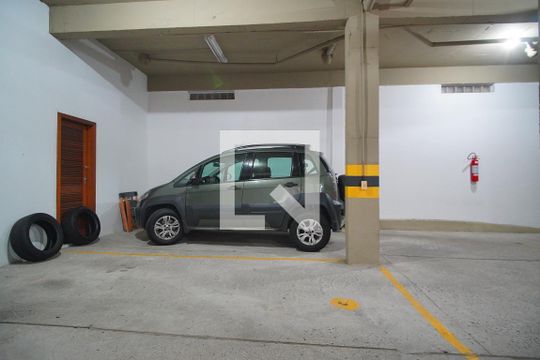 Garagem de apartamento à venda com 2 quartos, 110m² em Boa Vista, Porto Alegre