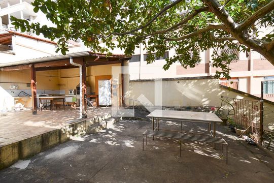 Área externa de casa à venda com 4 quartos, 255m² em São Lucas, Belo Horizonte
