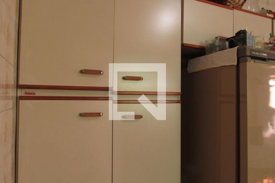 Cozinha de casa à venda com 2 quartos, 189m² em Novo Osasco, Osasco